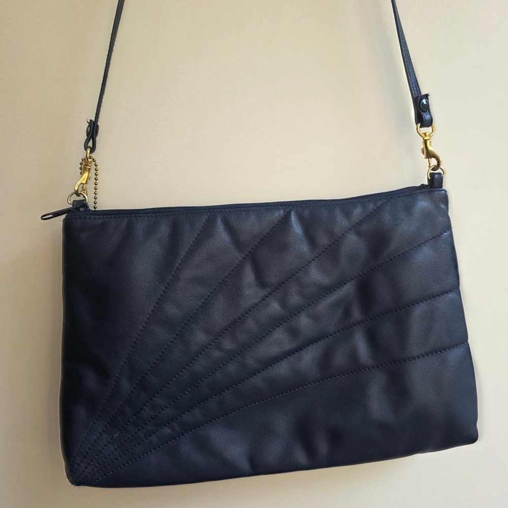 Alicia Vintage Navy Blue Genuine Leather Quilted Crossbody CBK 90s Minimalist